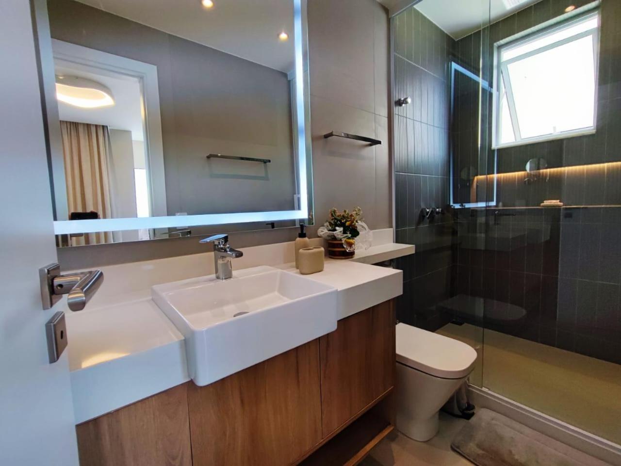 Real 309 - Beachfront On Copacabana With 3 Bedrooms * Rio de Janeiro