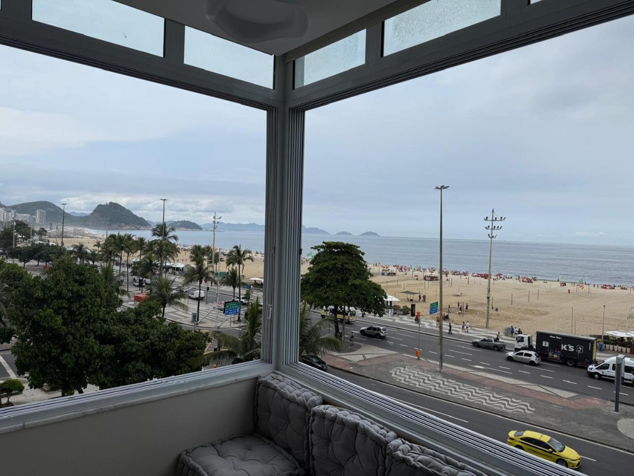 Real 309 - Beachfront On Copacabana With 3 Bedrooms * Río de Janeiro